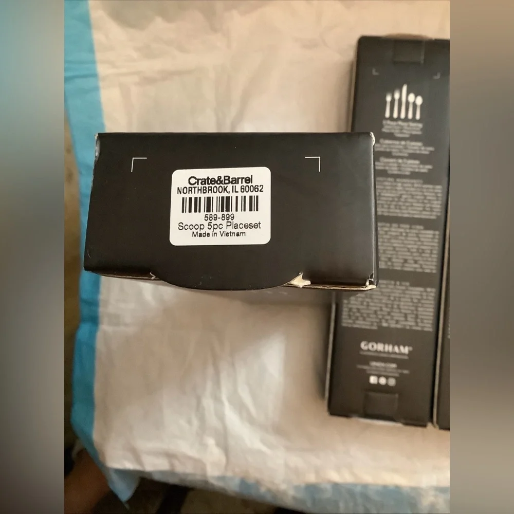 Gorham Crate & Barrel SCOOP Mirror 20-Piece Flatware Set New In Box - Picture 11 of 13